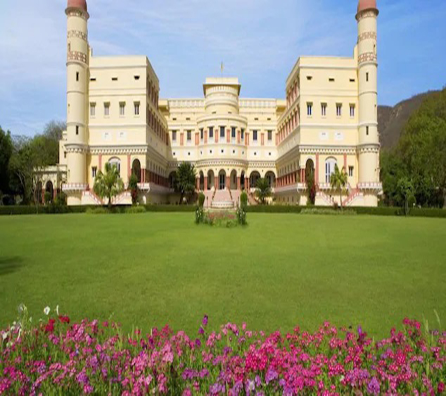 Sariska Palace Hotel day view
